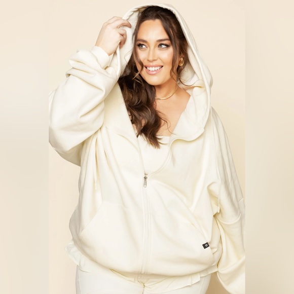 POPFLEX Jackets & Blazers - NEW Popflex Active Zip Cloud Hoodie - Ivory L/XL